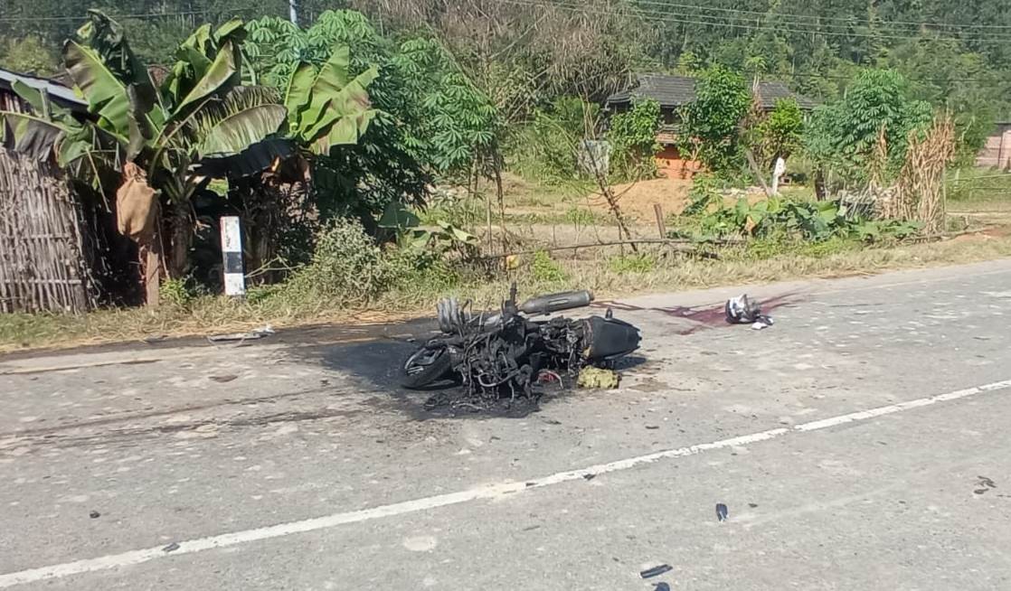 सिन्धुलीमा सवारी दुर्घटना : दुईजनाको मृत्यु, चारजना घाइते