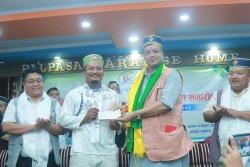 वाग्मतीमा प्रसारण दिवस:  पुरस्कार वितरण,  अक्षय कोष स्थापना गर्न  मुख्यमन्त्रीद्धारा २ लाख प्रदान 