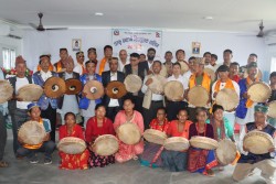 हरिहरपुरगढीमा डम्फु बनाउने २० दिने तालिम सम्पन्न