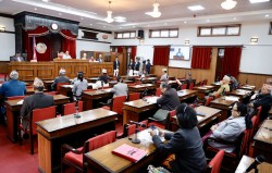 फरार कैदीबन्दी र लुटिएका हातहतियार फिर्ता नहुनुले भयरहित निर्वाचन हुनेमा सांसदको आशङ्का