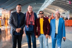 आइसिसी अध्यक्ष नेपालमा, क्रिकेट विकासमा सहयोग गर्ने प्रतिबद्धता