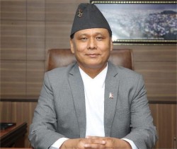 सही नेतृत्व छान्नुहोस्, समृद्ध नेपाल सम्भव छः मन्त्री घिसिङ