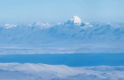 पर्यटनमा नयाँ गन्तव्यः पर्वतीय उडानबाट कैलाश मानसरोवर दर्शन