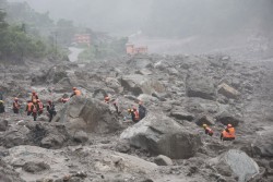 भोटेकोशी बाढीप्रभावित क्षेत्रमा आज दिउँसो वर्षाको गतिविधि बढ्ने, उद्धारमा चुनौती