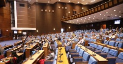 भोलि दिउँसो १ बजे बस्नेगरी प्रतिनिधिसभा बैठक स्थगित