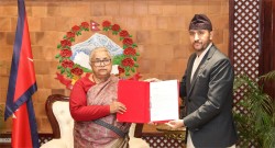  सञ्चार मन्त्री जगदीश खरेलले दिए राजीनामा