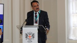 बेलायती पुँजी भित्र्याउन लन्डनमा लगानी सम्मेलन