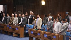 सांसदहरूको अवरोधपछि  राष्ट्रिय सभा र प्रतिनिधिसभाको बैठक  स्थगित