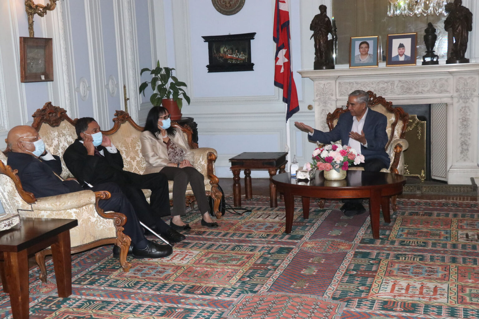 विदेशी लगानीकर्तालाई उत्प्रेरित गर्न सरकार प्रतिबद्ध : प्रधानमन्त्री देउवा