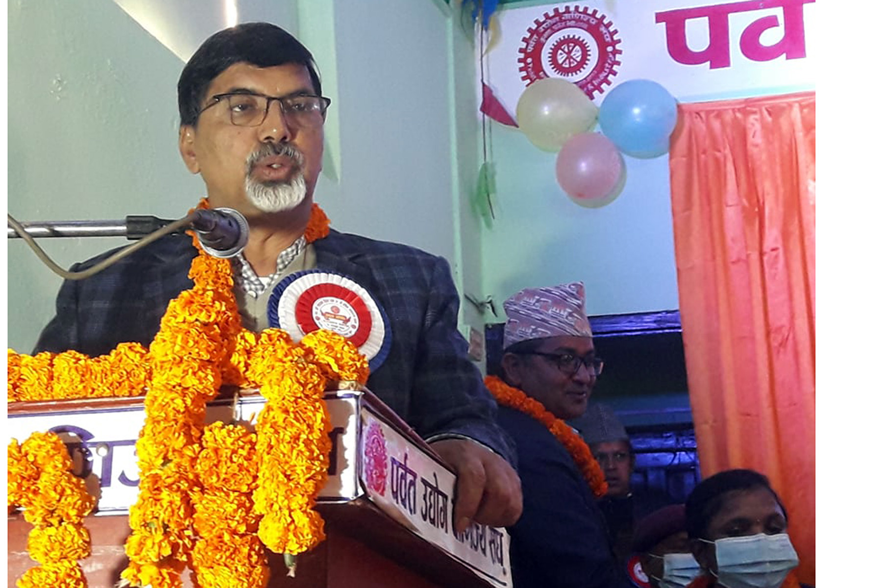 मन्त्रालय र निजी क्षेत्रबीचमा कर असुलीबारे हुने द्वन्द्वको अन्त्य गर्नुपर्छ: अर्थमन्त्री शर्मा 