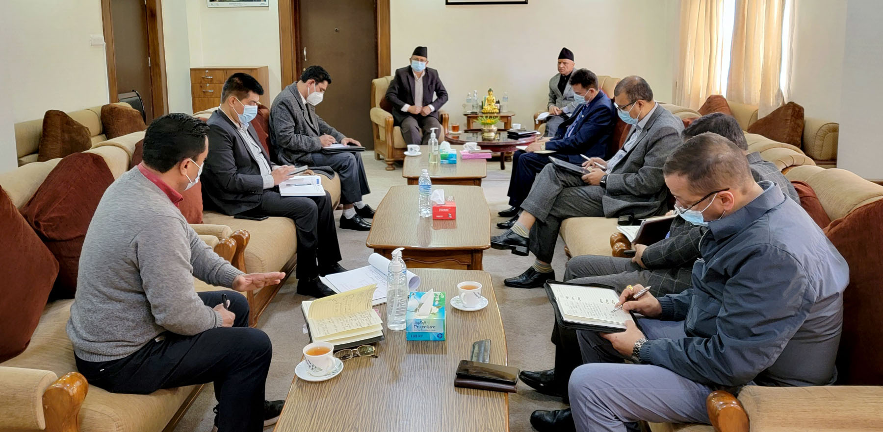 सरकार र  चन्द नेतृत्वको नेकपाबीच तीन बुँदे सहमति कार्यान्वयनबारे छलफल