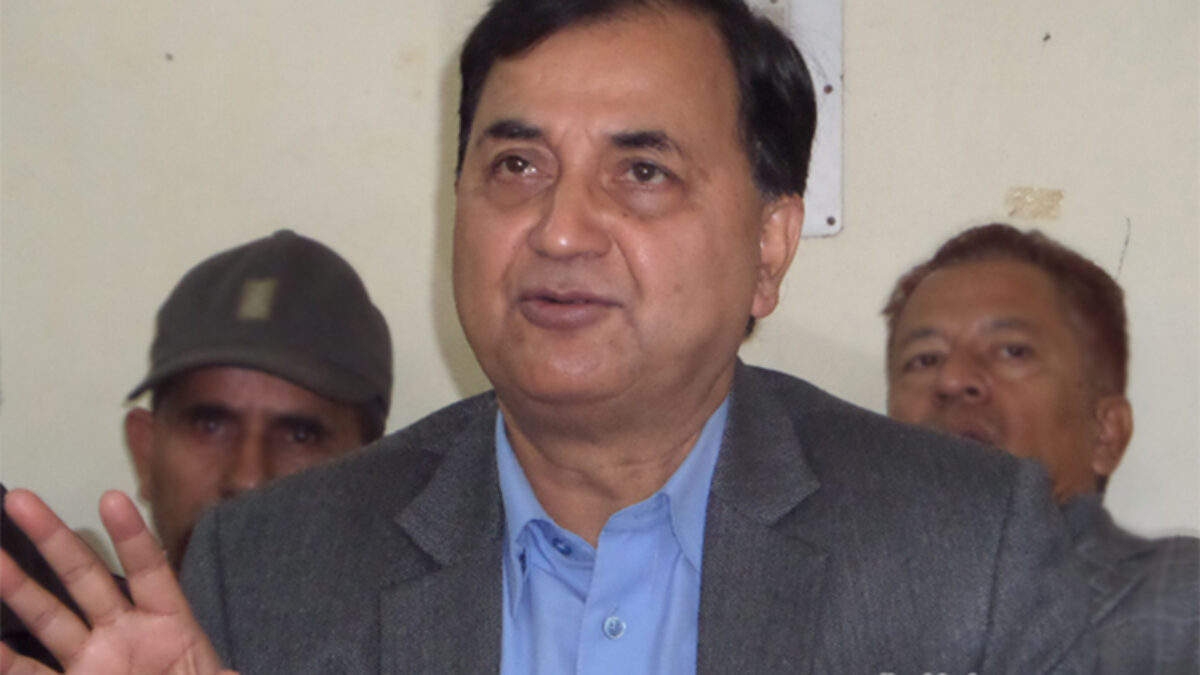 देशमा स्थायित्व चाहने एमालेमा गोलबद्ध हुनुपर्छ