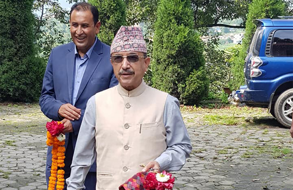 कांग्रेस कार्यवाहक सभापतिको जिम्मेवारी खड्कालाई