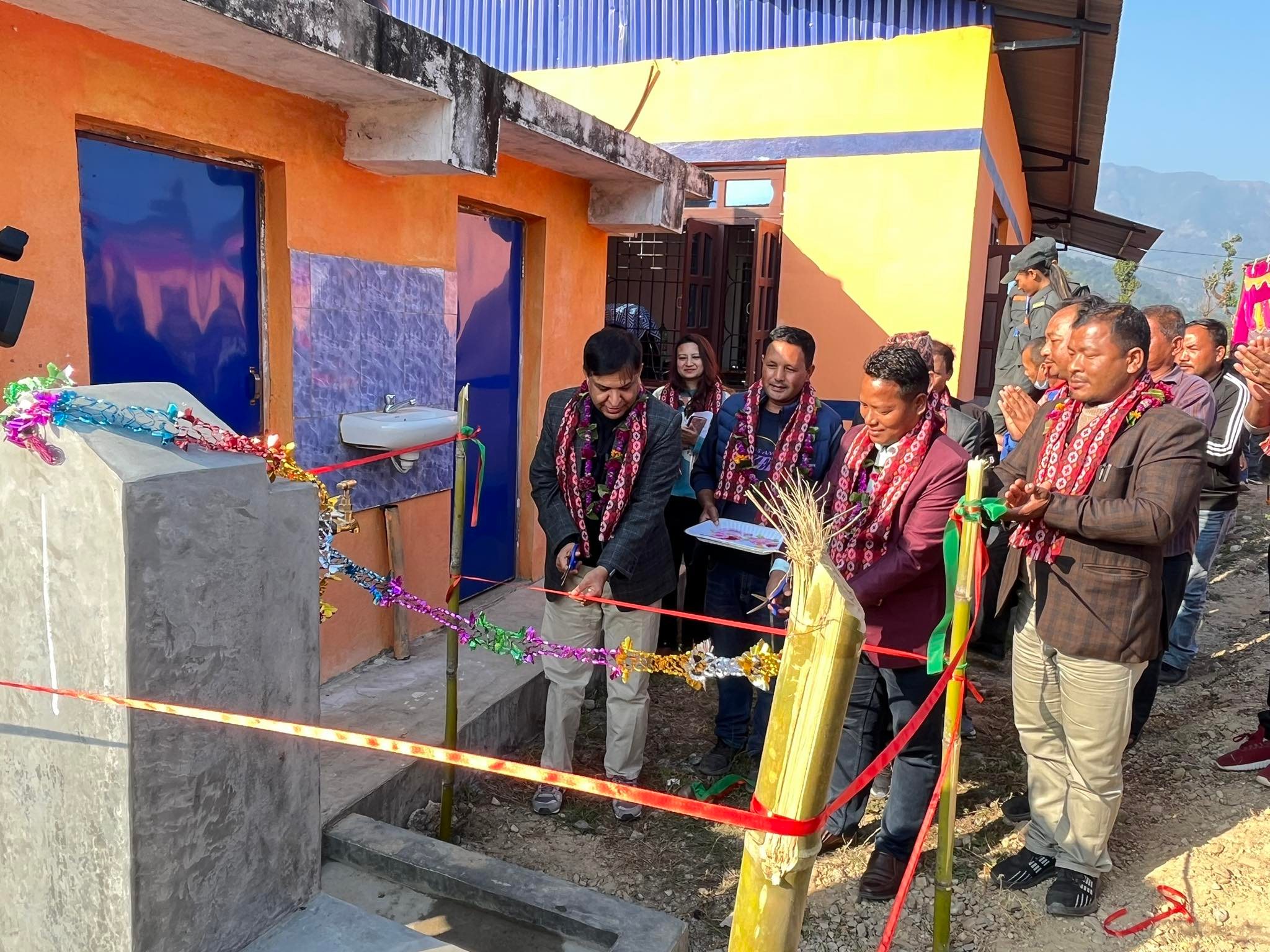 सिन्धुली मरिणमा ३ सार्वजनिक स्थल र ९७ घरधुरी खानेपानीको पहुँचमा
