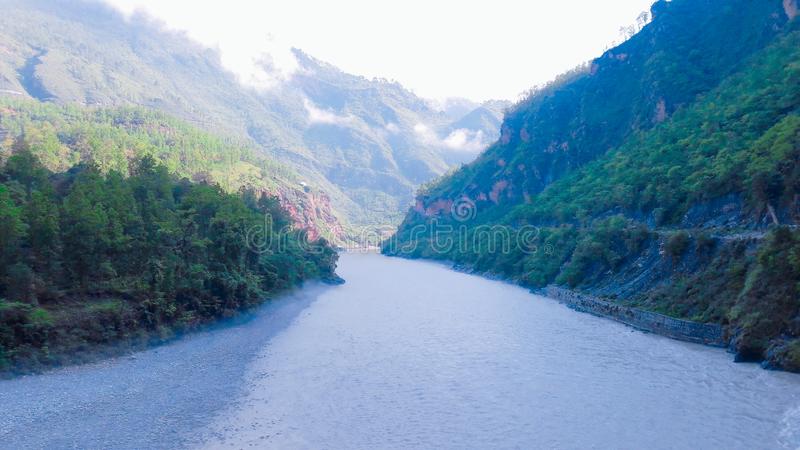 दार्चुलाबाट सर्यो महाकाली नदी नियन्त्रण आयोजना