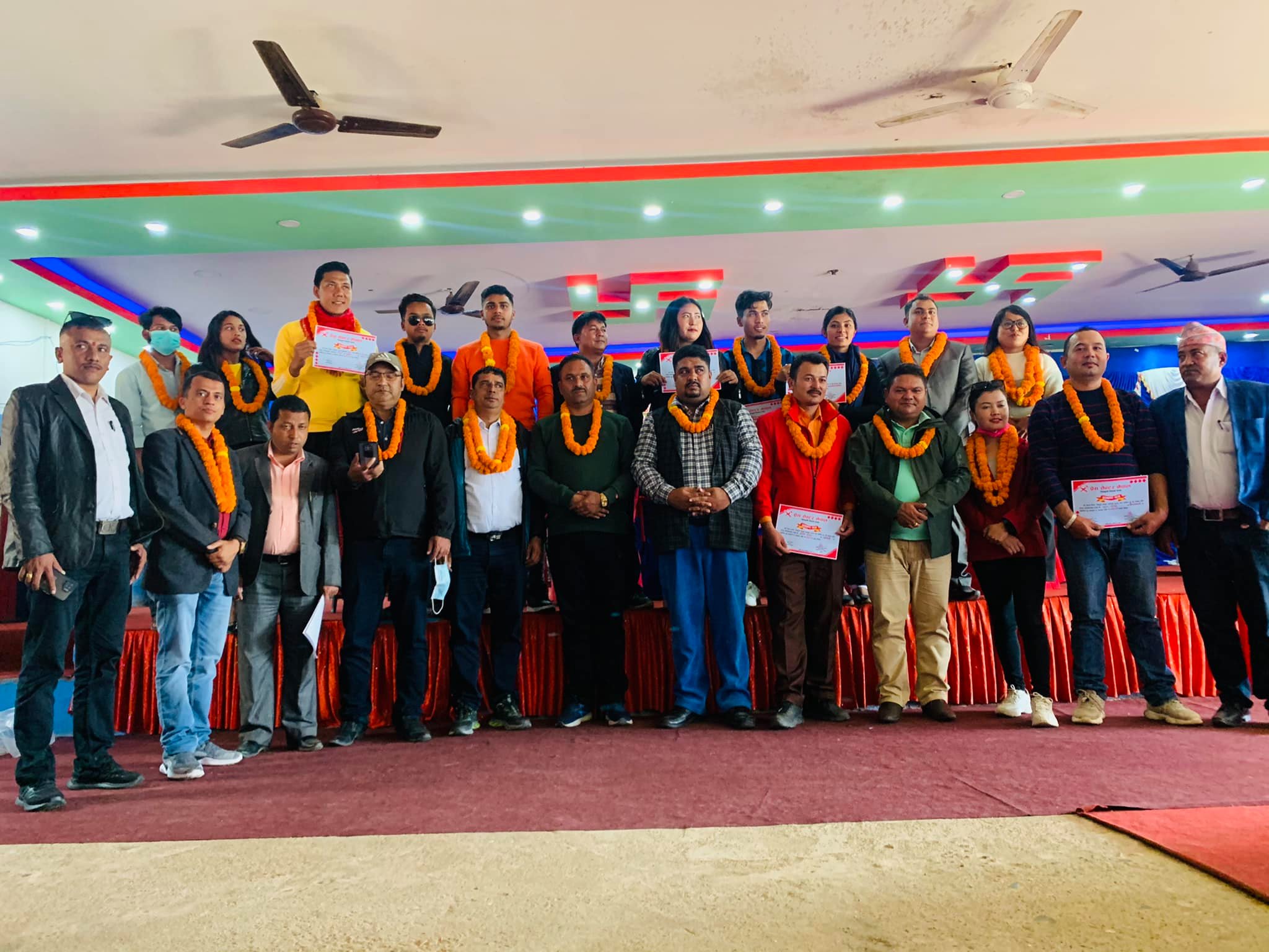 प्रेस सेन्टर नेपाल सिन्धुलीको अध्यक्षमा श्रेष्ठ सर्वसम्मत चयन, १३ सदस्यीय जिल्ला कमिटि गठन